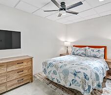 Siesta Key Marvel Pool SPA Deeded Beach Access