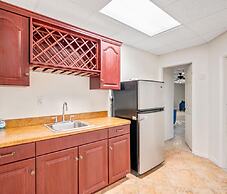 Siesta Key Marvel Pool SPA Deeded Beach Access