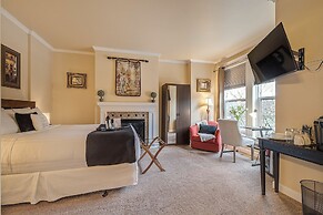 The Orenco Station Hotel