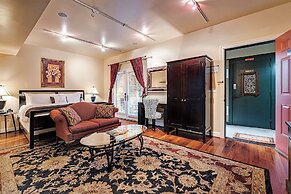 The Orenco Station Hotel