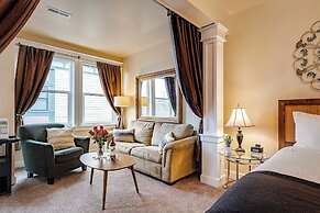 The Orenco Station Hotel