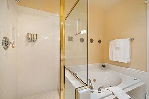 The Orenco Station Hotel