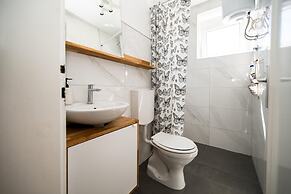 Cozy 1bdr Apartment in Center