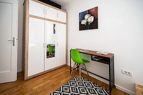 Cozy 1bdr Apartment in Center