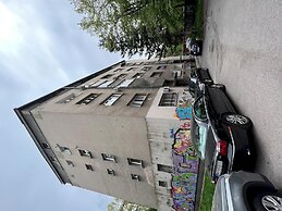 Design Studio Apartment Near the Center