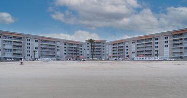 Sandpiper-lovely Direct Beachfront Condo Sp305