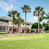 Pet Friendly Bouchelle Island Condo Walk out Sliders to the Pool Bo302