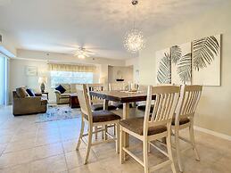 Gorgeous Ocean Walk Corner Unit With Water Views Ow15-207