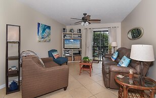 Beautifully Updated Sea Woods Condo Near Main Pool and Beach Access - 