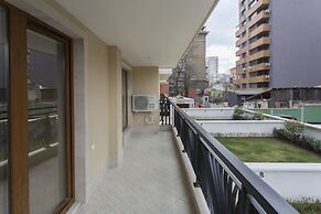 Modern 1bdr Apartment Near Center - Free Parking