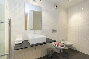 Modern Apartment in the City Center