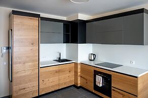 Spacious 1bdr Apartment in City Centre With Balcony