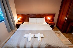 Spacious 1bdr Apartment Near City Center