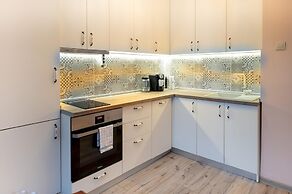 Spacious 1bdr Apartment Near City Center