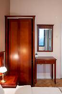 Spacious 1bdr Apartment Near City Center