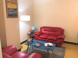 2 Bedroom Downtown Apt Friends Families Ideal