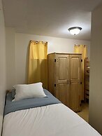 5 Beds Downtown Apt Very Quick Walk Everywhere