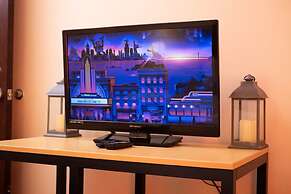 Downtown Apt Walk Everywhere Clean Safe