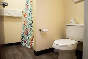 Downtown Apt Walk Everywhere Clean Safe