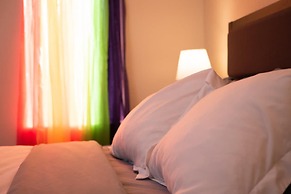 Downtown Apt Walk Everywhere Clean Safe