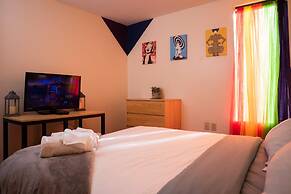 Downtown Apt Walk Everywhere Clean Safe