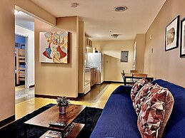 7 Beds Explore Downtown Pittsburgh Large Groups