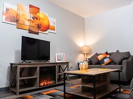 2 Bedroom 2 Bathroom The Heart of Pittsburgh