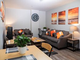 2 Bedroom 2 Bathroom The Heart of Pittsburgh