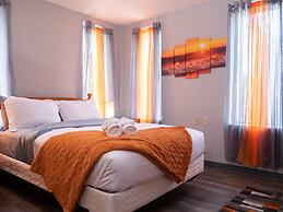 2 Bedroom 2 Bathroom The Heart of Pittsburgh