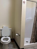 Downtown 1 Bedroom Apt Clean Safe Walkable