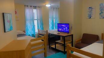 Cozy Downtown Apartment TV Walk Everywhere