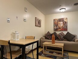 Cozy Downtown Apartment TV Walk Everywhere