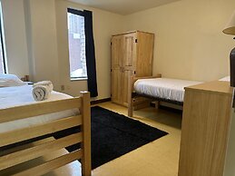 2 Bedroom 2 Bath City Views