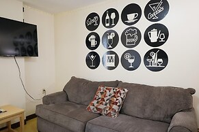 2 Bedroom 2 Bath City Views