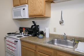 2 Bedroom 2 Bath City Views