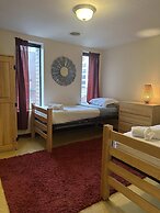 2 Bedroom 2 Bath Heart of Downtown PGH