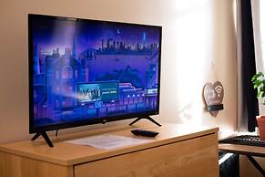 Amazing Downtown Apt Roku TV Walk Everywhere