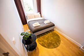 Spacious 2 Bedroom Serviced Apartments 71-77m2