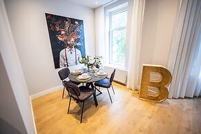 Spacious 2 Bedroom Serviced Apartments 71-77m2