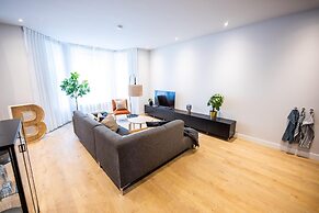 Spacious 2 Bedroom Serviced Apartments 71-77m2