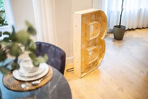 Spacious 2 Bedroom Serviced Apartments 71-77m2