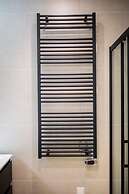 Alphabet 1 BR Apartment Ss177