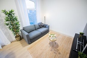 Alphabet 1 BR Apartment Ss177