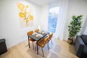 Alphabet 1 BR Apartment Ss177