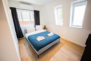 Serviced 1BR Apartments in Utrecht