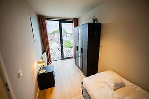 Alphabet 3 Bedroom Serviced Apartment -pk-