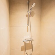 Studio Serviced Apartments With City View