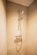 Studio Serviced Apartments With City View
