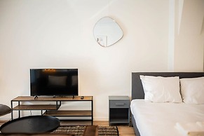 Studio Serviced Apartments With View -prh14/15-