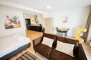 Studio Serviced Apartments With View -prh14/15-